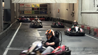 Und als krönenden Abschluss legten die Youngsters ein heißes Rennen auf die Kart-Bahn in Innsbruck. | © ADLER