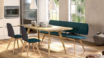 Better protection: ADLER's Bluefin Terra-Diamond furniture varnish, which is made to a large extent from renewable raw materials, guarantees top quality surfaces and is therefore also suitable for use on surfaces that are subjected to heavy use.  | © Forcher Tirol